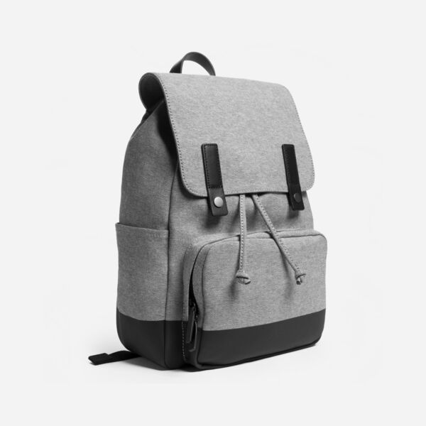 Everlane - The Modern Snap Backpack Thumbnail